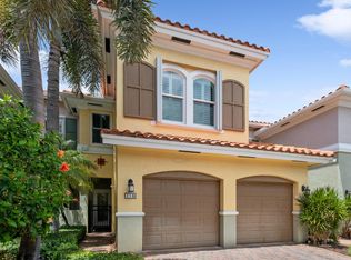 118 Las Brisas Cir, Hypoluxo, FL 33462