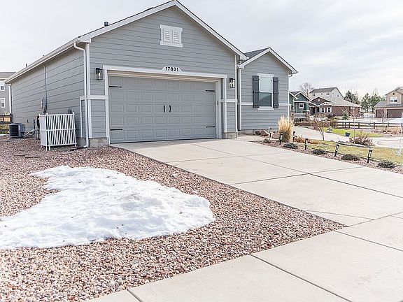 Exterior Garage