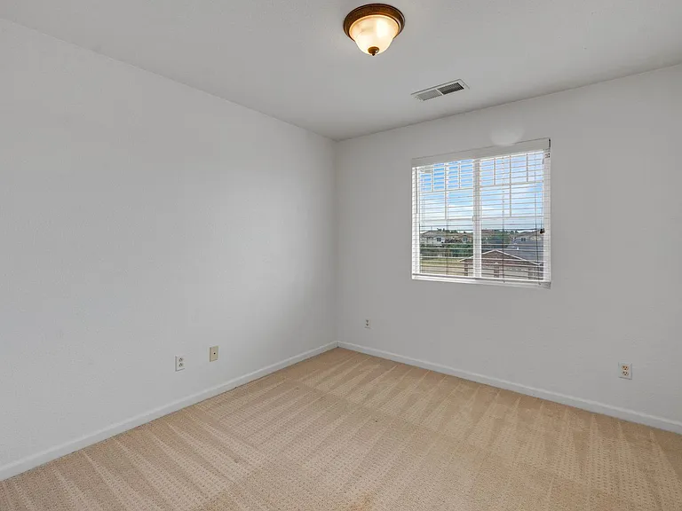8739 Whitehouse Rd — Photo 36