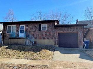5617 Pennsylvania Ave, Saint Louis, MO 63111
