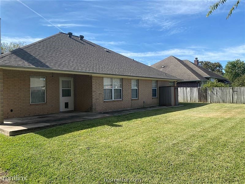 324 Landsburg Ln, College Station, TX 77845 MLS 23000669 Zillow