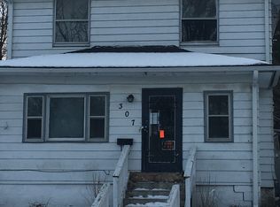 307 E 9th St, Davenport, IA 52803