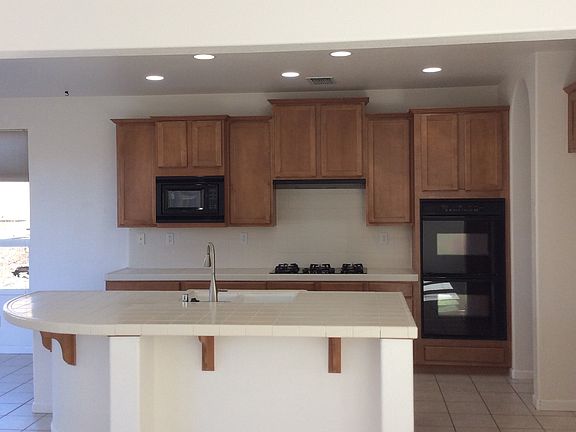 2nd image of 2086 Beckett Dr