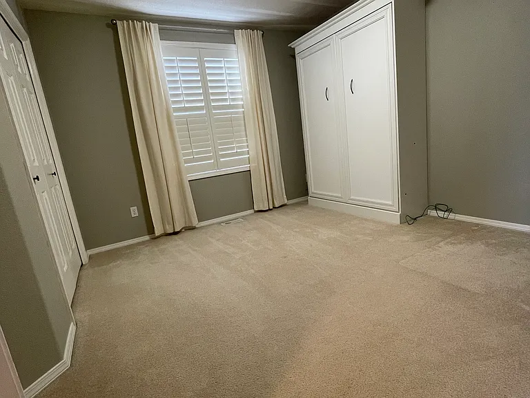 Bedroom #3/office