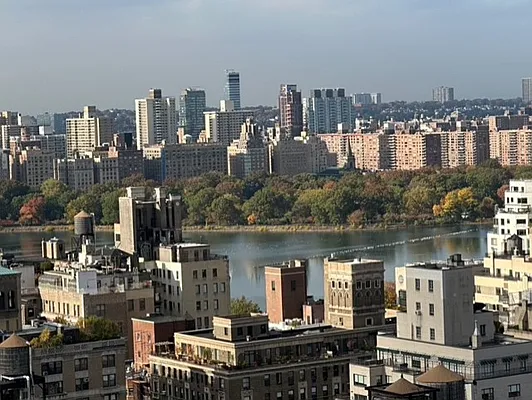 Sold by Douglas Elliman | media 28