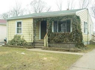 3512 Burchfield Dr, Lansing, MI 48910