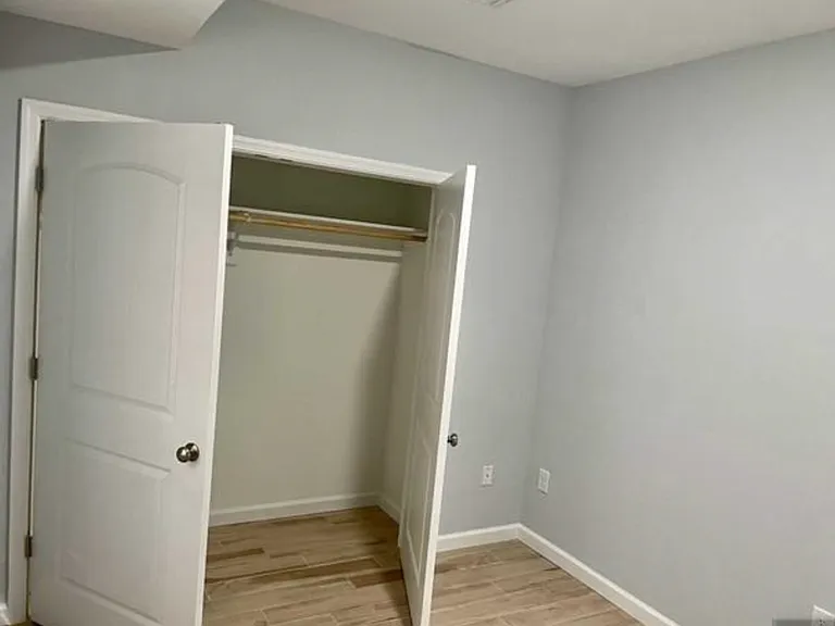 519 Cross St #1 — Photo 14