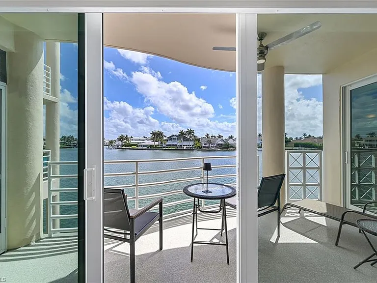 4530 Gulf Shore Blvd N #2-122 — Photo 21