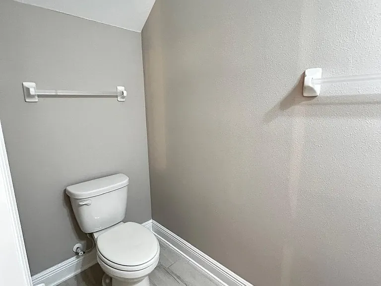 2467 Foggy Creek Cir — Photo 4