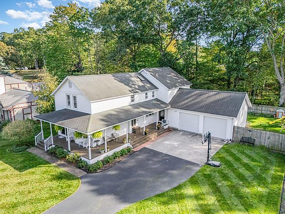 4th image of 6451 Virnetta Dr