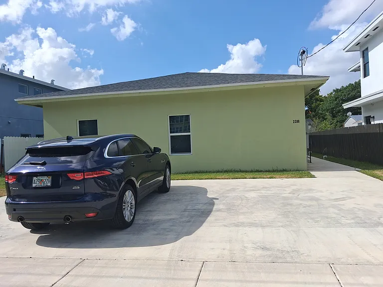 2288 NW 52nd St #A — Photo 5