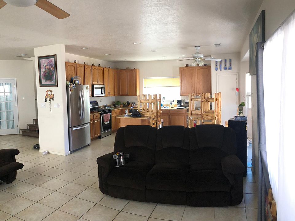 2nd image of 8805 Sonoma Ave NW