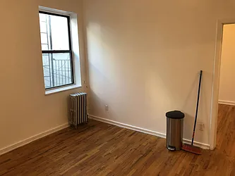 Rented by Kirrane William