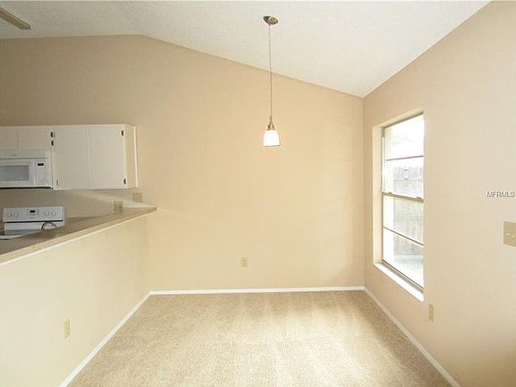 5th image of 1201 Tuxford Dr