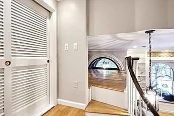 124 Beacon St #1F — Photo 8
