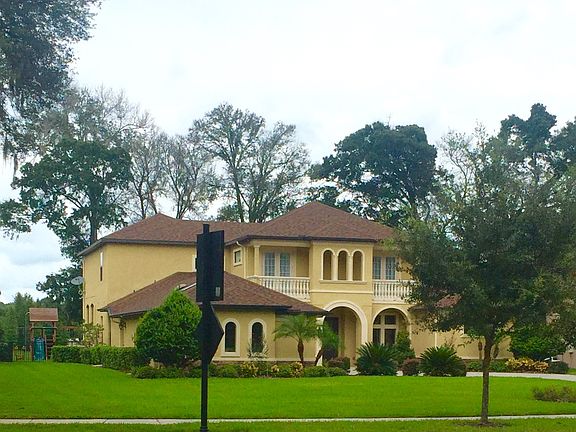 2nd image of 121 Falling Water Dr