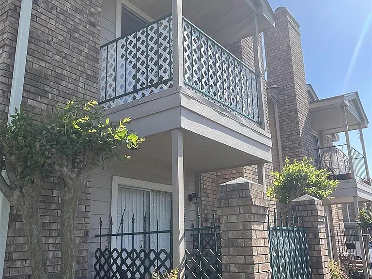 3770 Lovers Wood Ln #1010 — Photo 18