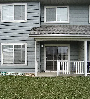 1102 Paris Rd — Photo 5