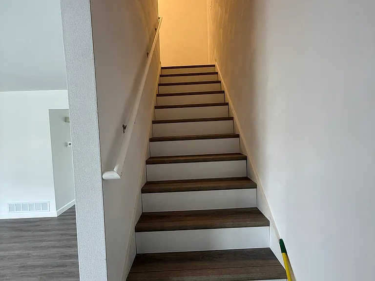 Stairwell to bedrooms