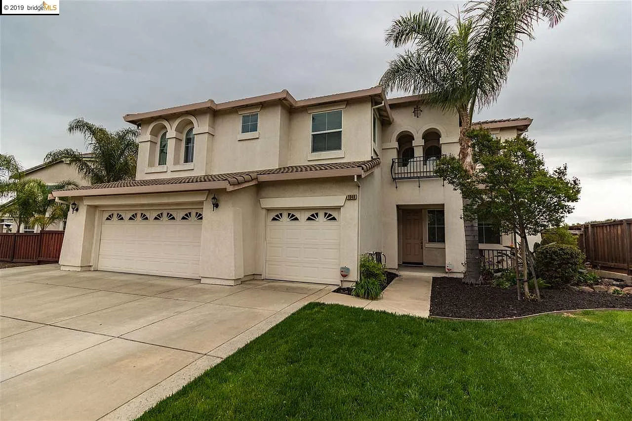 1048 Meadow Brook Ct photo 1