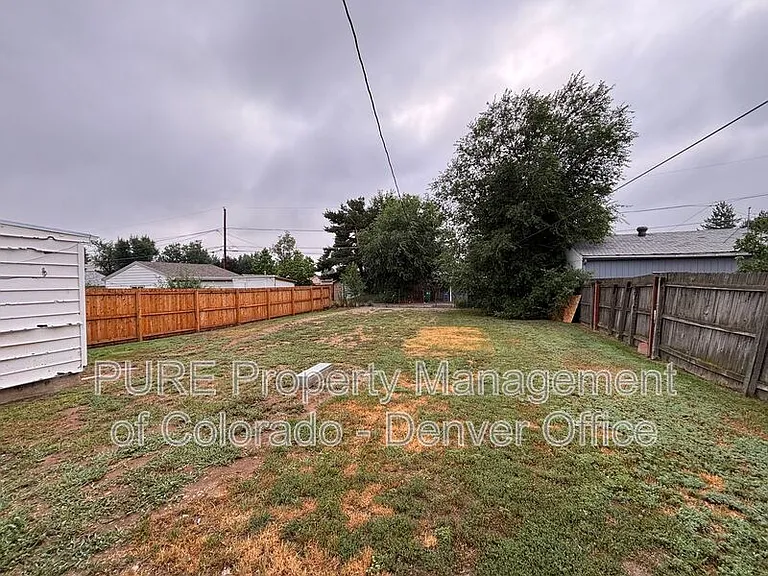 5060 Bryant St — Photo 15
