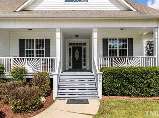 298 Winston Pointe Dr, Clayton, NC 27520