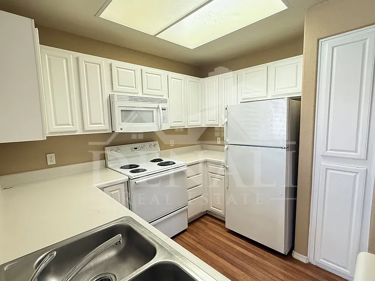 11375 E Sahuaro Dr #2043 — Photo 8