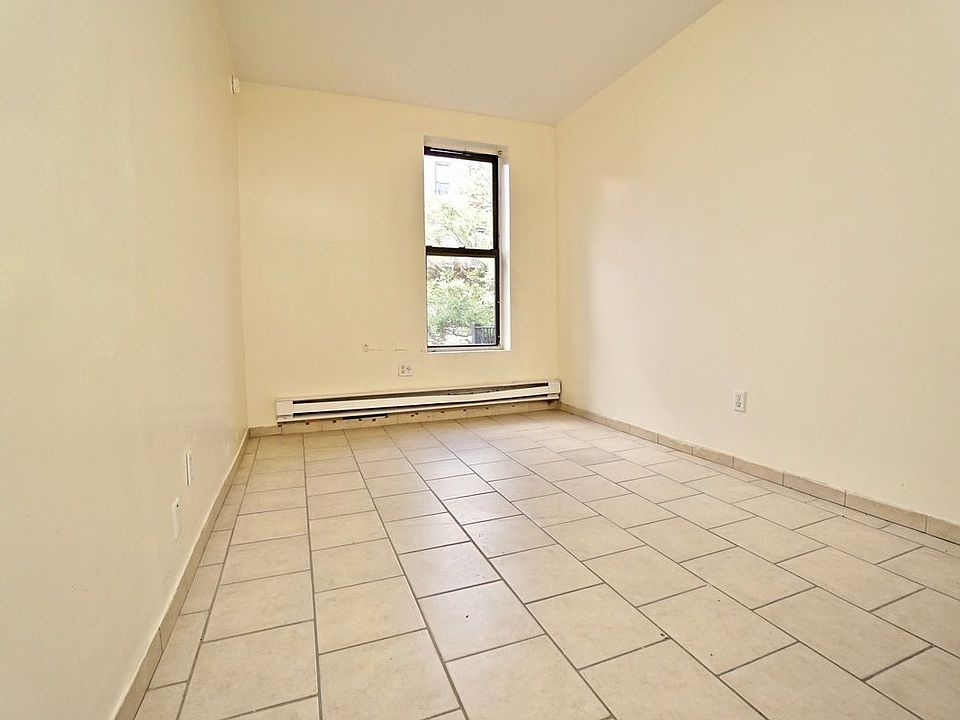 2nd image of 573 W 183rd St APT 1B