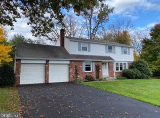 1346 Joan Dr, Southampton, PA 18966