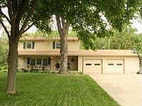 1st image of 312 S Pontiac Dr