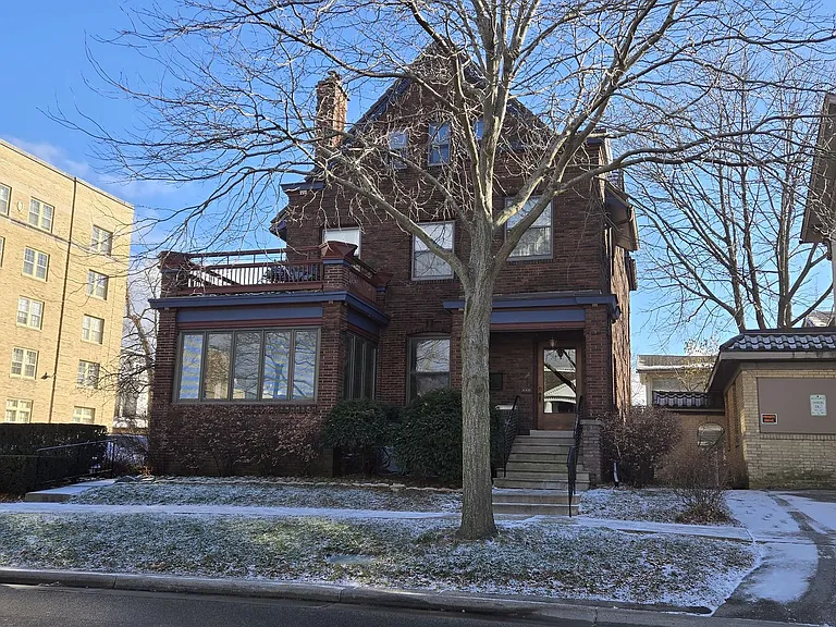 25 Langdon St — Photo 1