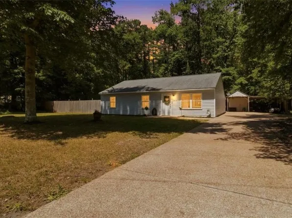 6581 Pine Haven Cir, Gloucester, VA 23061