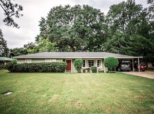 910 E 5th St, Natchitoches, LA 71457