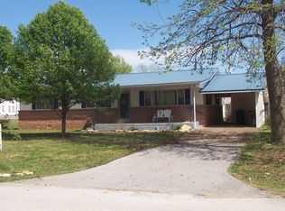 510 Illinois St, Oswego, KS 67356