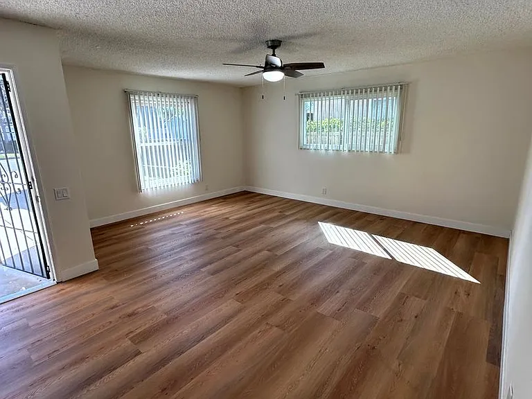 22739 Marlin Pl — Photo 5