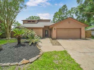6206 Jamestown Colony Dr, Houston, TX 77084