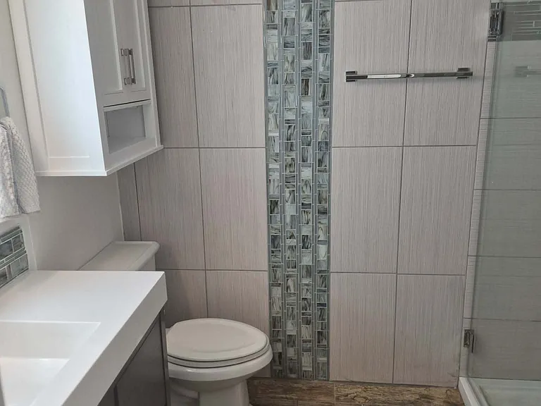 3030 E Clarendon Ave #7 — Photo 17