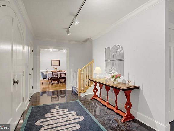 5th image of 59 S Terrace Rd