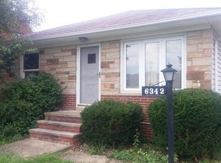 6342 Stanbury Rd, Parma, OH 44129