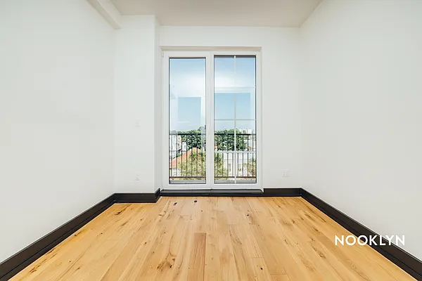 Rented by Nooklyn NYC LLC | media 23