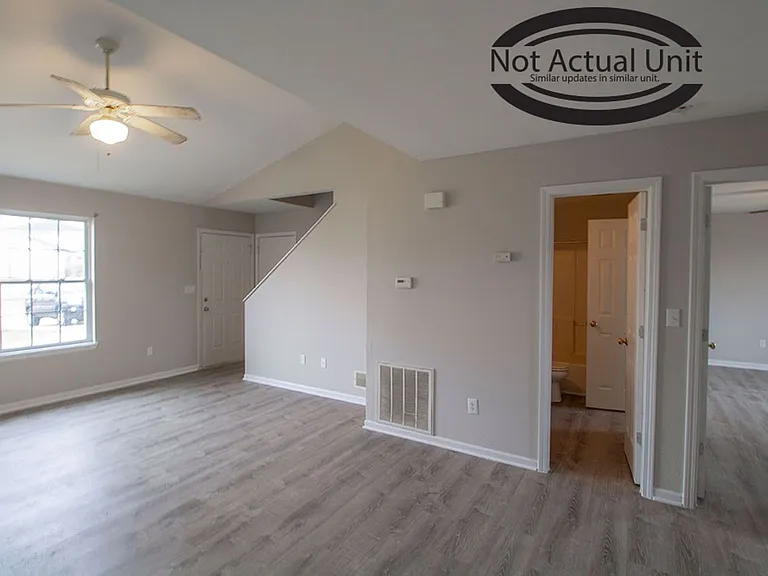 1638 High Quest Cir — Photo 6