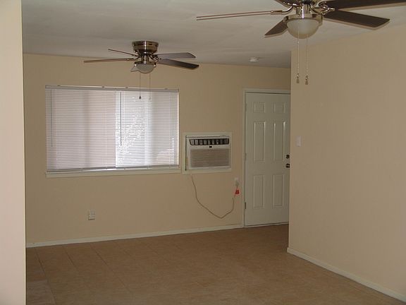 2nd image of 2342 Yorktown Dr