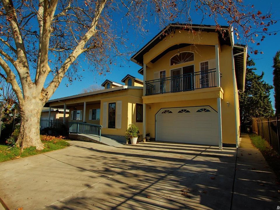 1st image of 7219 Kara Dr