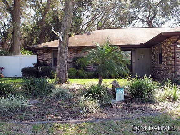 2nd image of 903 Brookside Dr