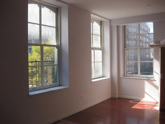 Rented by Skygroup Realty | media 1