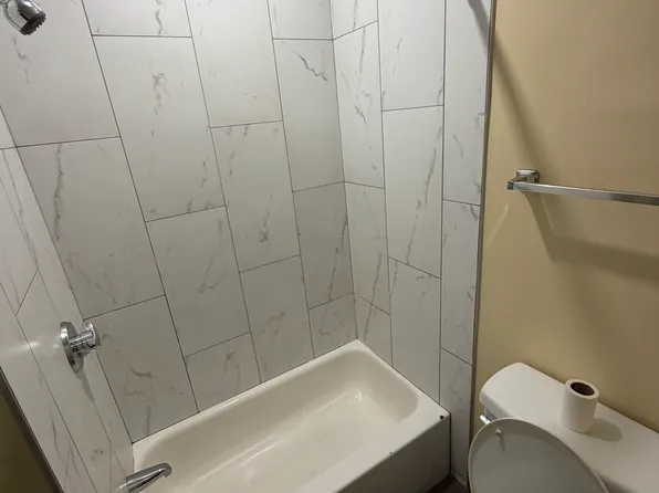 (undisclosed Address), Taunton, MA 02780