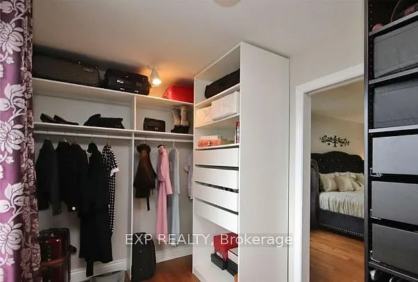 1326 Fontenay Cres — Photo 16