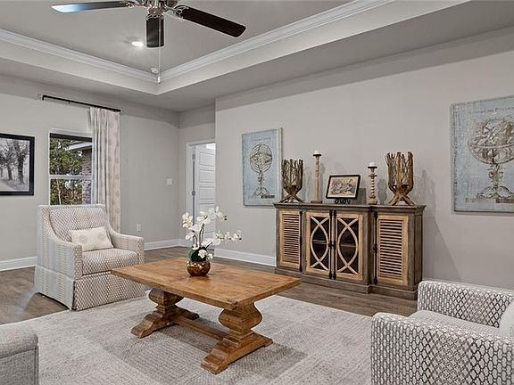 5th image of 10369 Heirloom Rd S