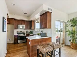 2211 W 237th St, Torrance, CA 90501