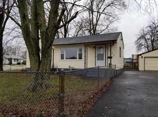 2133 Indian Rd, Waukegan, IL 60087